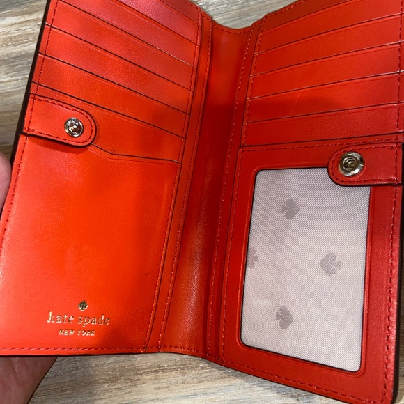 kate spade orange Women's leather slim bifold wallet - Picture 6 of 11